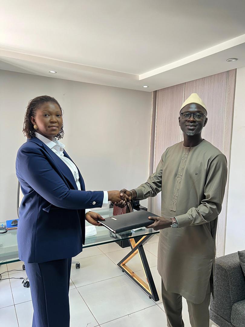 Handover of duties with the CEO in December 2024