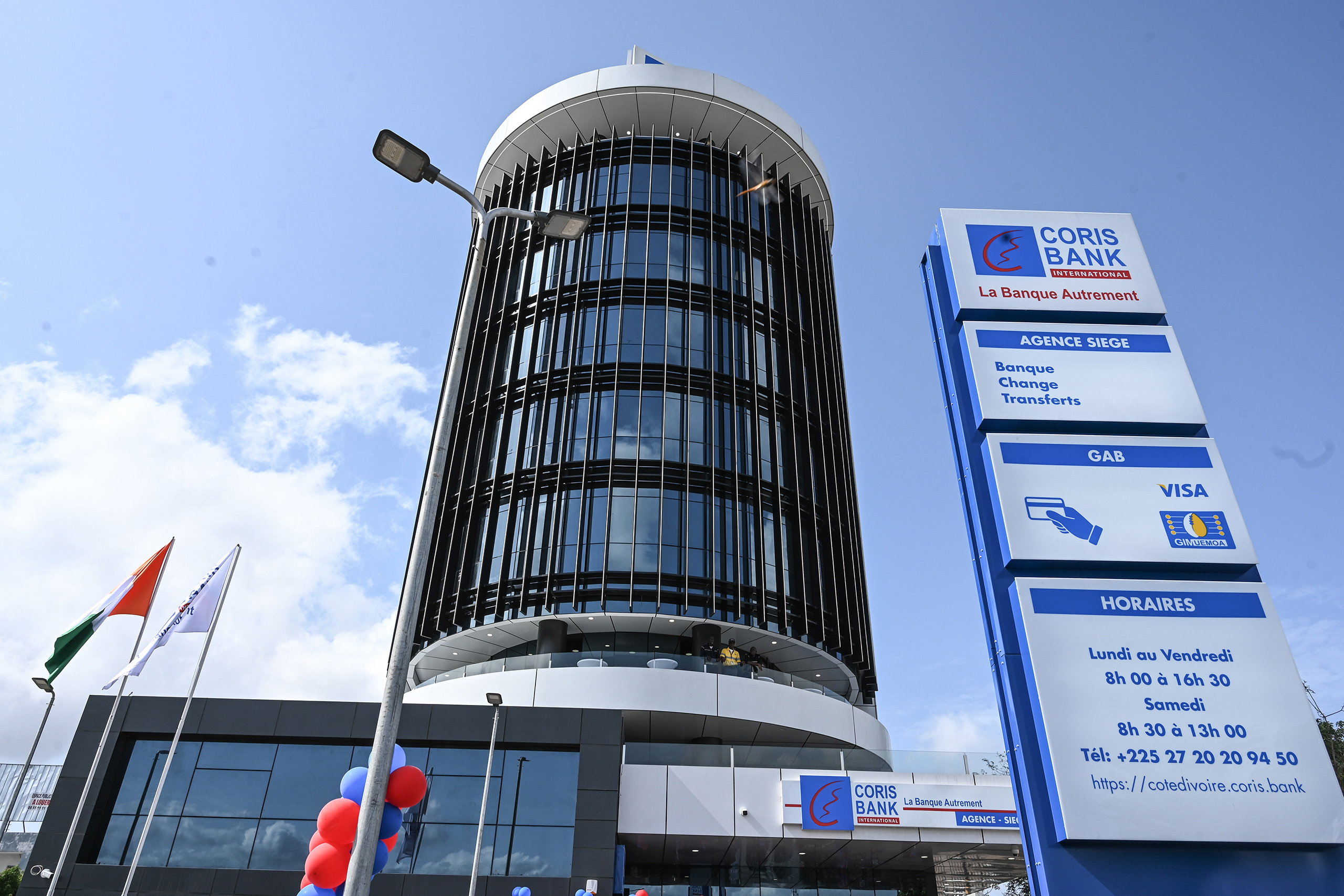 Coris Bank — référence client Vigilus Facilities au Sénégal